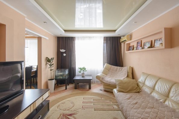 
  Продается 4-комн. квартира, 83.6 м², Павленко ул, д. 40
. Фото 8.