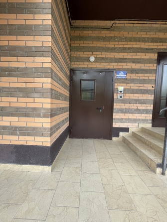 
  Продается 1-комн. квартира, 42 м², Комарова б-р, д. 18
. Фото 11.