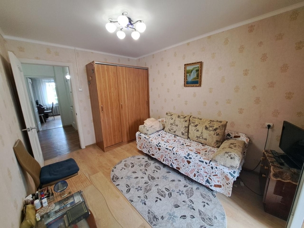 
  Продается 3-комн. квартира, 64 м², Королева пл, д. 12
. Фото 6.