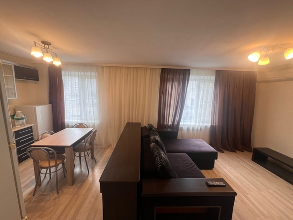 
  Продается 1-комн. квартира, 35.5 м², Волкова ул, д. 15
. Фото 4.