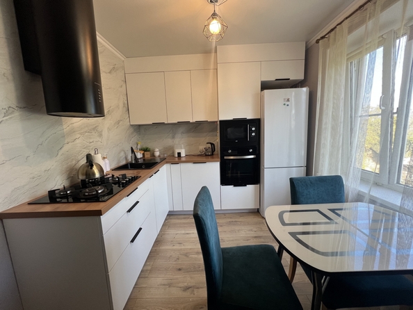 
  Продается 2-комн. квартира, 60 м², Павленко ул, д. 38
. Фото 3.