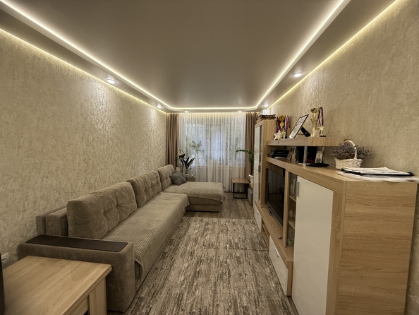 
  Продается 3-комн. квартира, 62.3 м², 2-я Краснодарская ул, д. 92
. Фото 1.