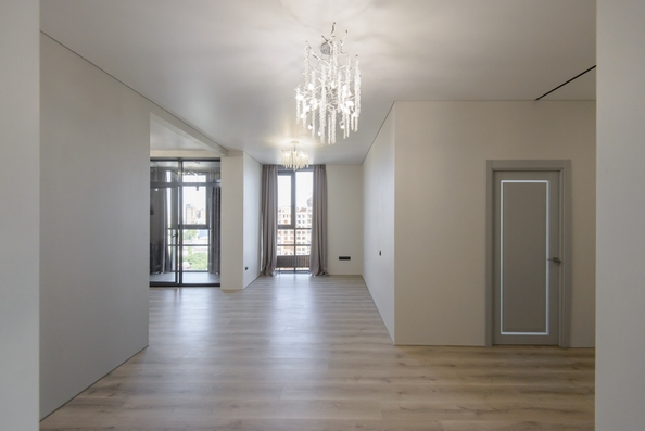 
  Продается 4-комн. квартира, 139.1 м², Максима Горького ул, д. 120
. Фото 1.