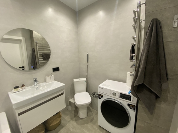 
  Продается 1-комн. квартира, 42 м², Берберовская ул, д. 16
. Фото 8.