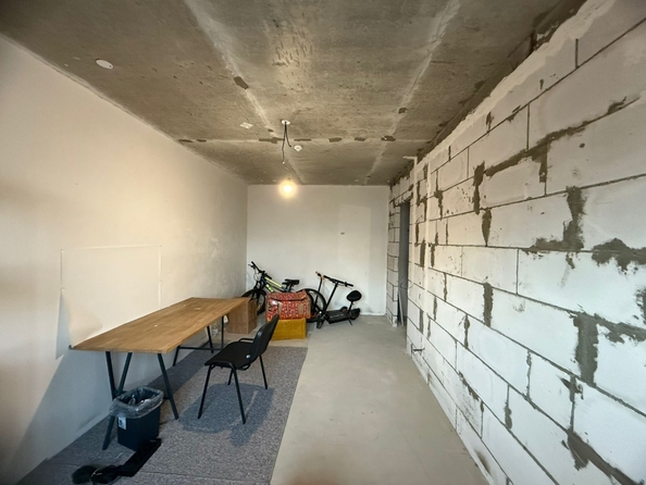 
  Продается 1-комн. квартира, 40.3 м², 2-я Краснодарская ул, д. 169
. Фото 2.