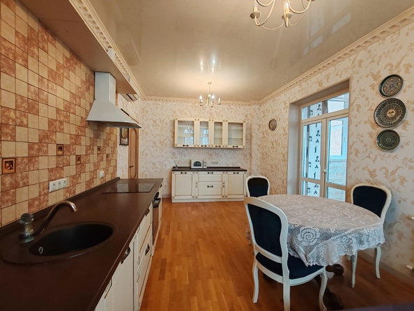 
  Продается 3-комн. квартира, 82 м², Ульяновская ул, д. 44/10
. Фото 1.