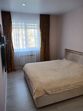
  Продается 2-комн. квартира, 64 м², Матросова ул, д. 35
. Фото 9.