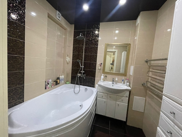 
  Продается 3-комн. квартира, 84.6 м², Жмайлова ул, д. 4Е
. Фото 14.