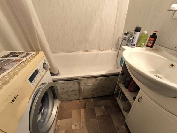 
  Продается 3-комн. квартира, 63.5 м², Таганрогская ул, д. 116/3
. Фото 9.