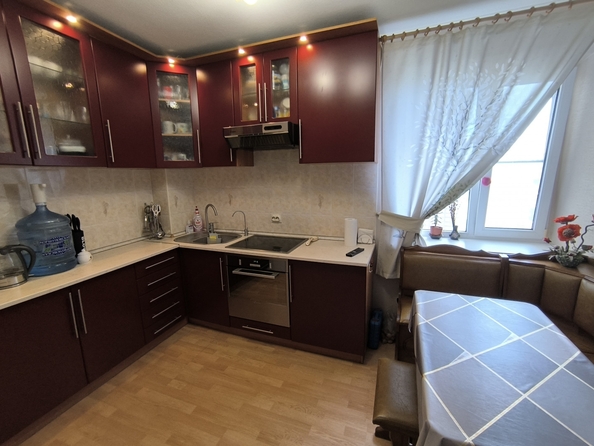
  Продается 2-комн. квартира, 57 м², Таганрогская ул, д. 126
. Фото 2.
