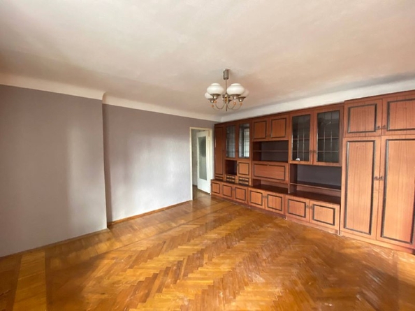 
  Продается 2-комн. квартира, 52 м², Шеболдаева ул, д. 6/1
. Фото 10.