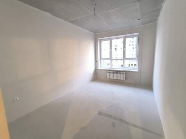 
  Продается 2-комн. квартира, 57 м², Бориса Слюсаря ул, д. 15
. Фото 7.