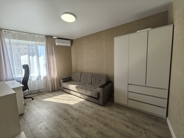 
  Продается 2-комн. квартира, 44 м², Городовикова ул, д. 34
. Фото 7.