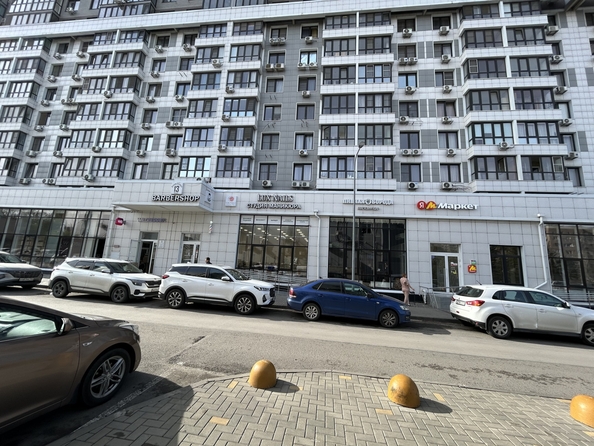 
  Продается 3-комн. квартира, 94 м², Шеболдаева ул, д. 95
. Фото 2.