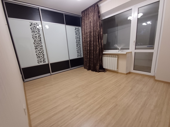 
  Продается 4-комн. квартира, 80 м², Извилистая ул, д. 10
. Фото 10.