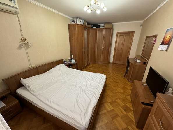 
  Продается 3-комн. квартира, 77 м², 2-й Пятилетки ул, д. 6
. Фото 11.