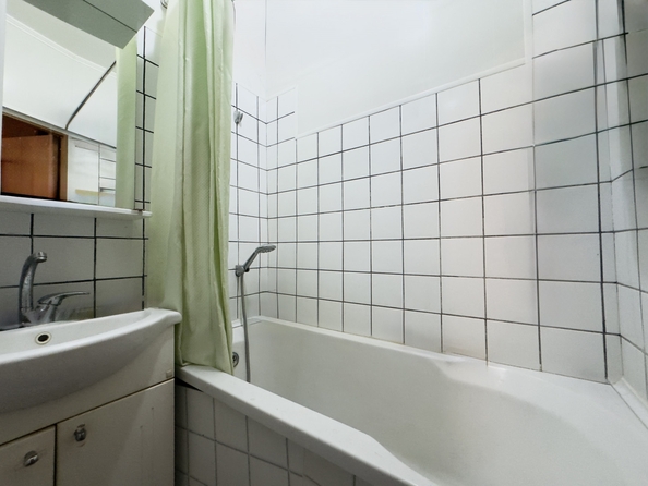 
  Продается 3-комн. квартира, 56.7 м², Лихачева ул, д. 29
. Фото 15.