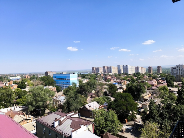 
  Продается 3-комн. квартира, 98.38 м², 28-я линия ул, д. 8
. Фото 16.
