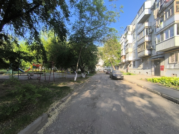 
  Продается 3-комн. квартира, 70 м², Тимошенко ул, д. 8
. Фото 1.