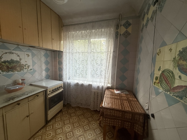
  Продается 3-комн. квартира, 48 м², Малиновского ул, д. 10
. Фото 3.