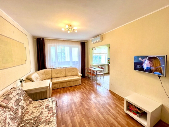 
  Продается 3-комн. квартира, 62 м², 40-летия Победы пр-кт, д. 65
. Фото 8.