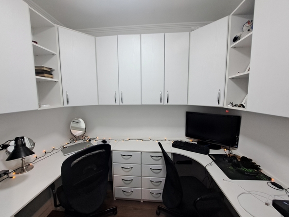 
  Продается 4-комн. квартира, 115 м², 40-летия Победы пр-кт, д. 85
. Фото 16.