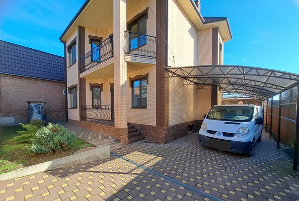 
  Продается дом, 300 м², Ростов-на-Дону
. Фото 1.