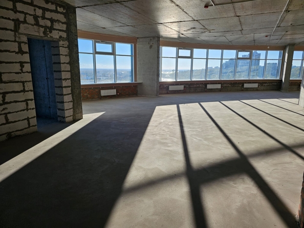 
  Продается 4-комн. квартира, 501 м², Береговая ул, д. 128
. Фото 4.