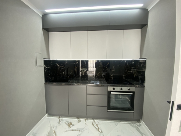 
  Продается 2-комн. квартира, 39 м², Ткачева ул, д. 19
. Фото 2.