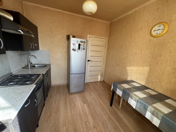 
  Продается 1-комн. квартира, 29.9 м², Советская ул, д. 16
. Фото 13.