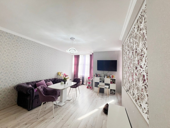 
  Продается 1-комн. квартира, 56 м², Кировский пр-кт, д. 48
. Фото 1.