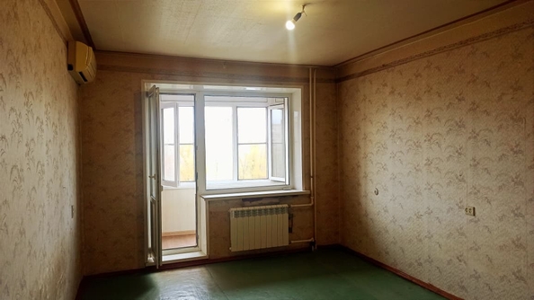 
  Продается 2-комн. квартира, 52.5 м², Стачки пр-кт, д. 212
. Фото 3.