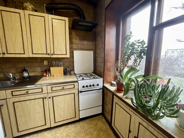 
  Продается 2-комн. квартира, 49 м², Немировича-Данченко ул, д. 76
. Фото 1.