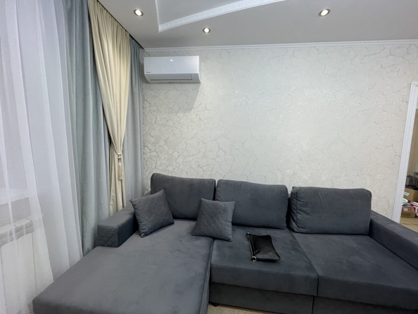 
  Продается 2-комн. квартира, 50 м², Батуринская ул, д. 163
. Фото 15.