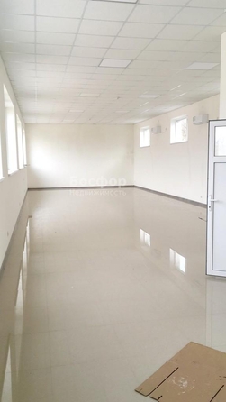 
  Продается универсальное помещение 246 м². Фото 1.
