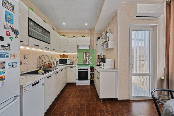 
  Продается 2-комн. квартира 56.9 м². Фото 1.