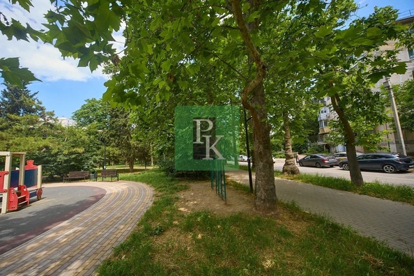 
  Продается 3-комн. квартира 54.7 м². Фото 39.