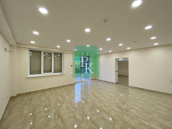 
  Сдается универсальное помещение 73.9 м². Фото 9.