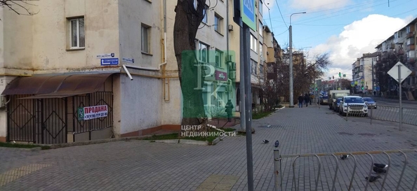 
  Продается торговая площадь 372.1 м². Фото 1.