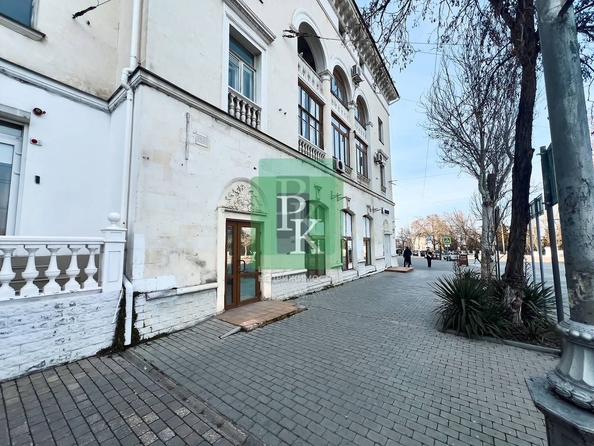 
  Сдается универсальное помещение 459.3 м². Фото 42.