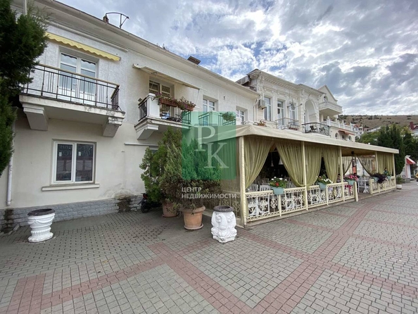 
  Продается 4-комн. квартира 206.1 м². Фото 4.