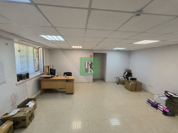 
  Сдается офис 46.6 м². Фото 3.