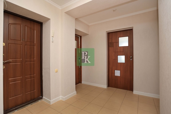 
  Продается 2-комн. квартира 67 м². Фото 4.