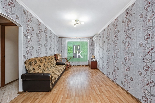 
  Продается 3-комн. квартира 54.5 м². Фото 1.