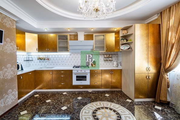 
  Продается 4-комн. квартира 170.5 м². Фото 15.