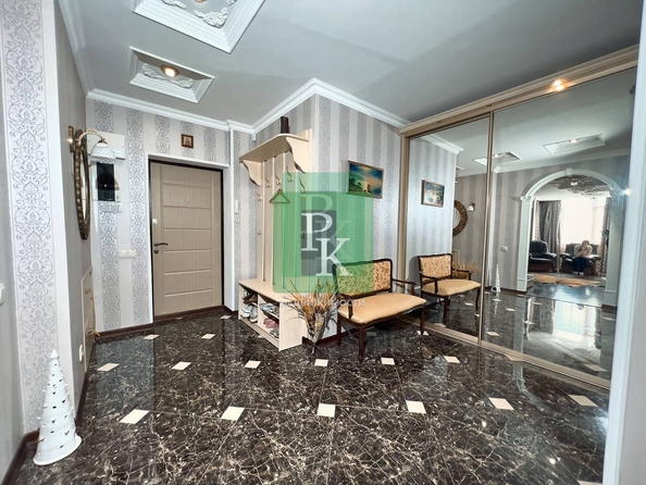 
  Продается 4-комн. квартира 170.5 м². Фото 21.