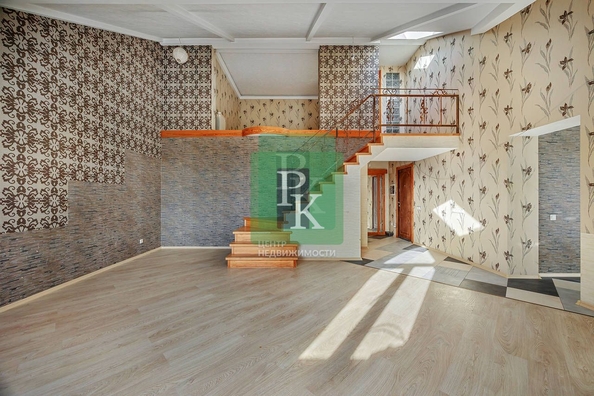 
  Продается 2-комн. квартира 90.8 м². Фото 1.