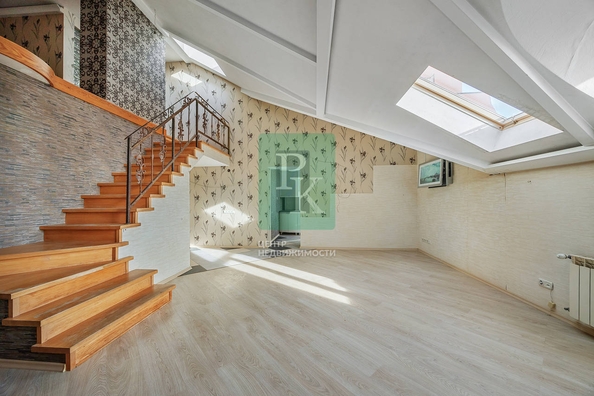 
  Продается 2-комн. квартира 90.8 м². Фото 2.