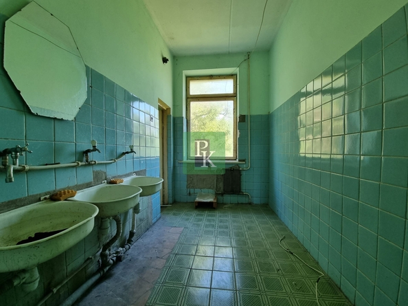 
  Сдается универсальное помещение 761 м². Фото 4.