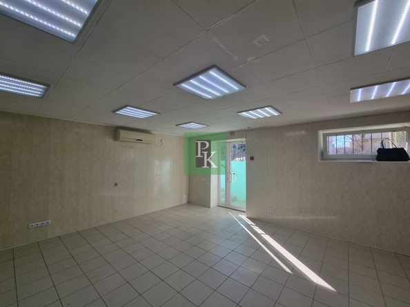
  Сдается универсальное помещение 43.5 м². Фото 9.